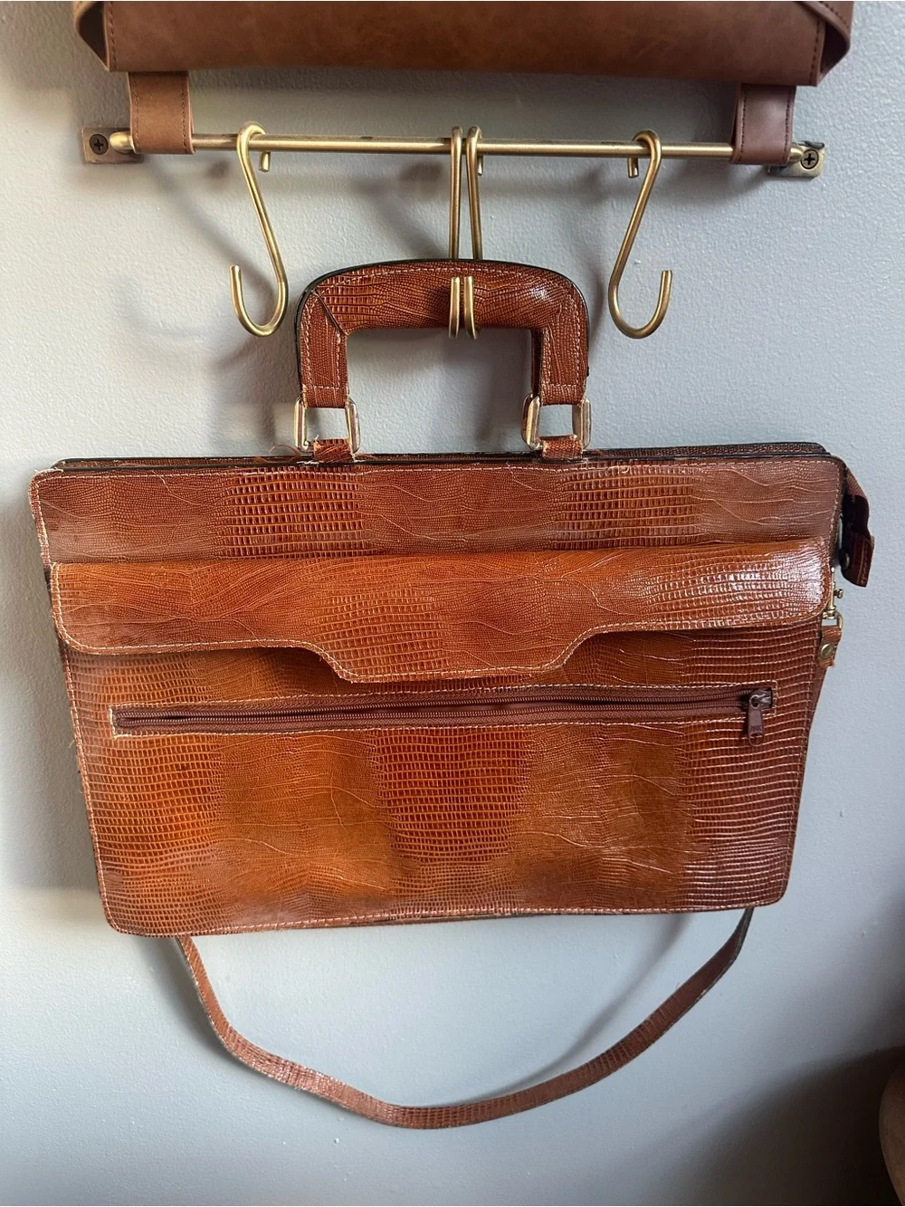 Classic Tan Leather Briefcase with Lizard-Texture Finish